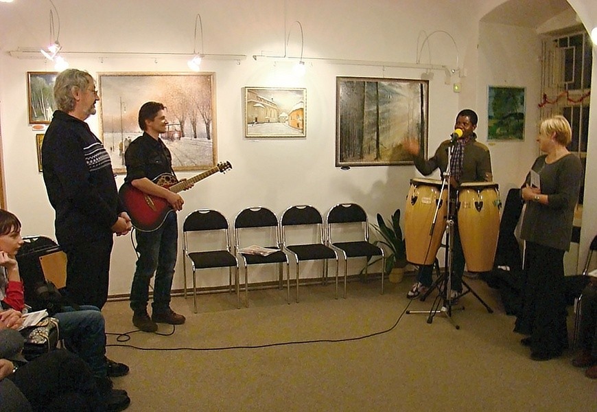 1.-leonardo-teca-predstavil-kapelu-duo-charisma-----kopie.jpg