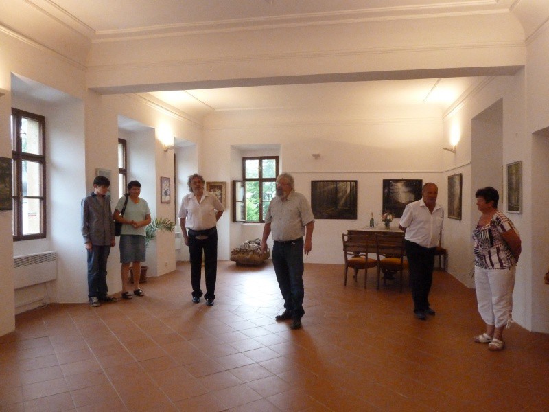 vernisaz-a-krest-knihy-0.jpg
